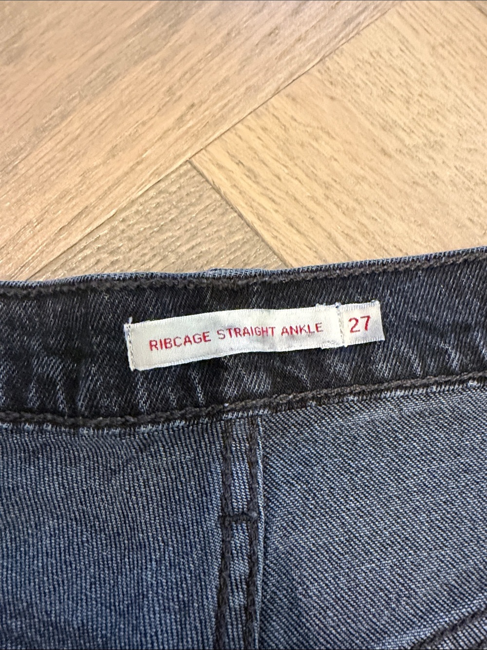 LEVI’S RIBCAGE STRAIGHT ANKLE - Picture 2 of 4